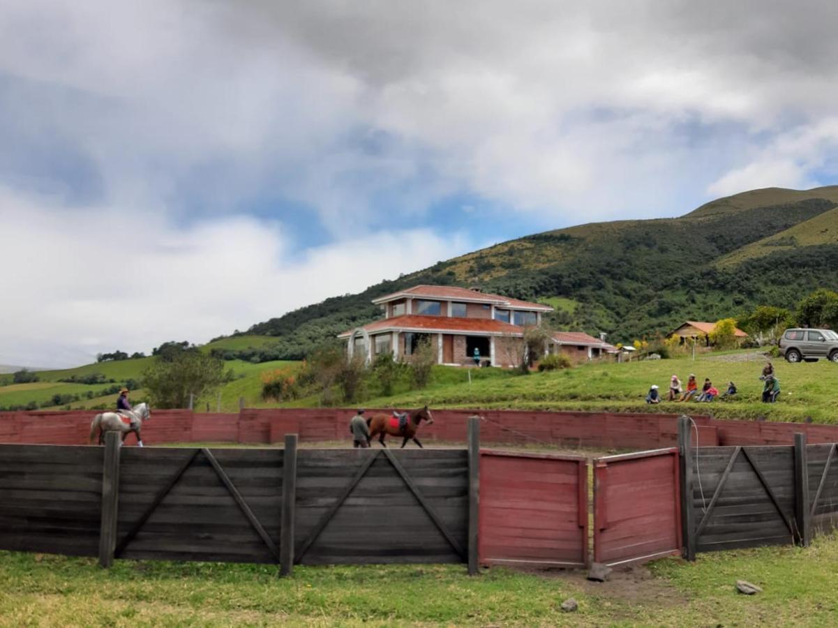 Balcon Al Cotopaxi Hosteria Sangolquí Eksteriør bilde